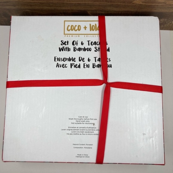 Coco + Lola Set of 6 Porcelain Teacups with Bamboo Stands Christmas Tartan Plaid - Picture 2 of 2